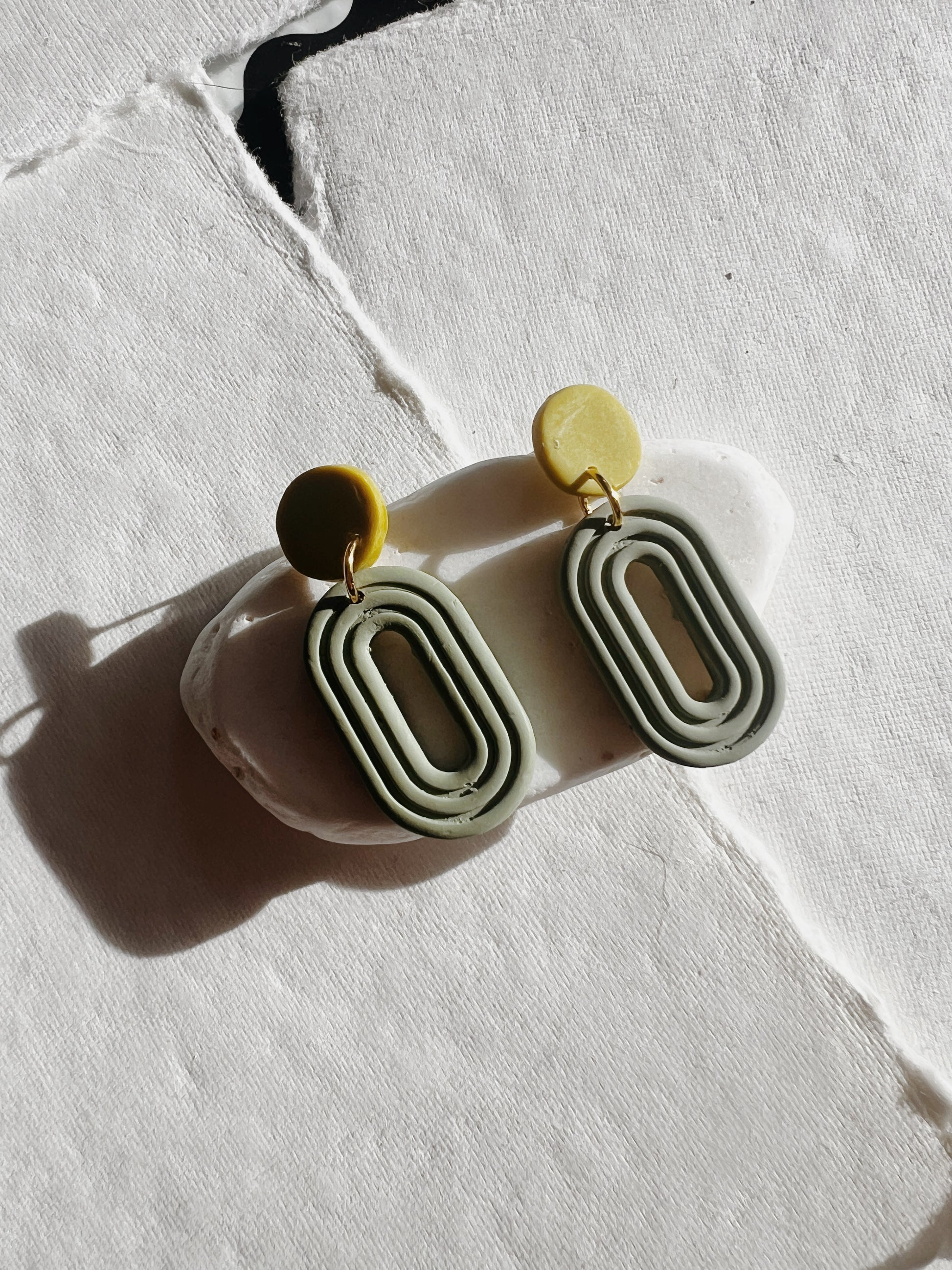 Sea Moss and Green Dangles