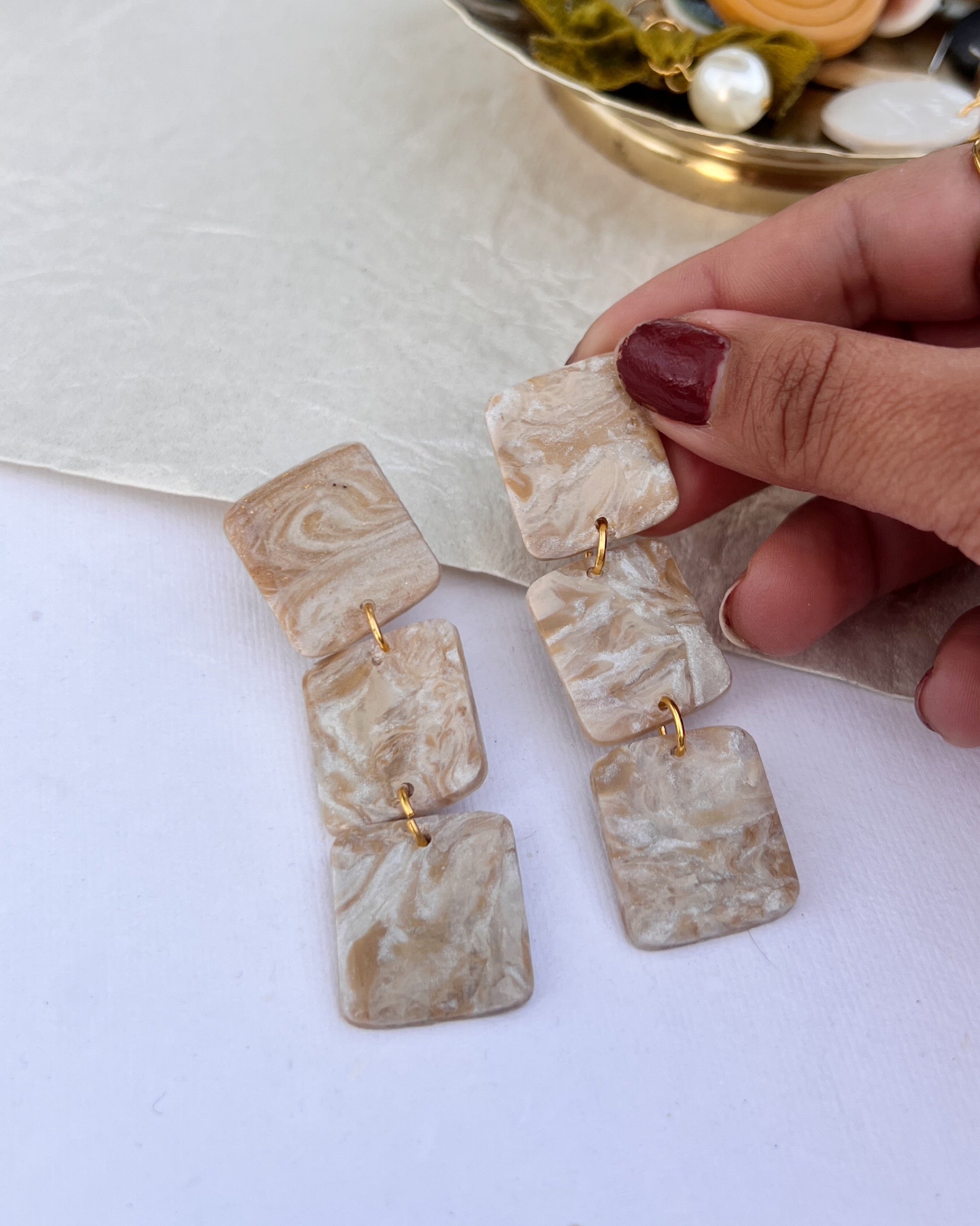Beige Swirl Square Tiered Dangle Earring
