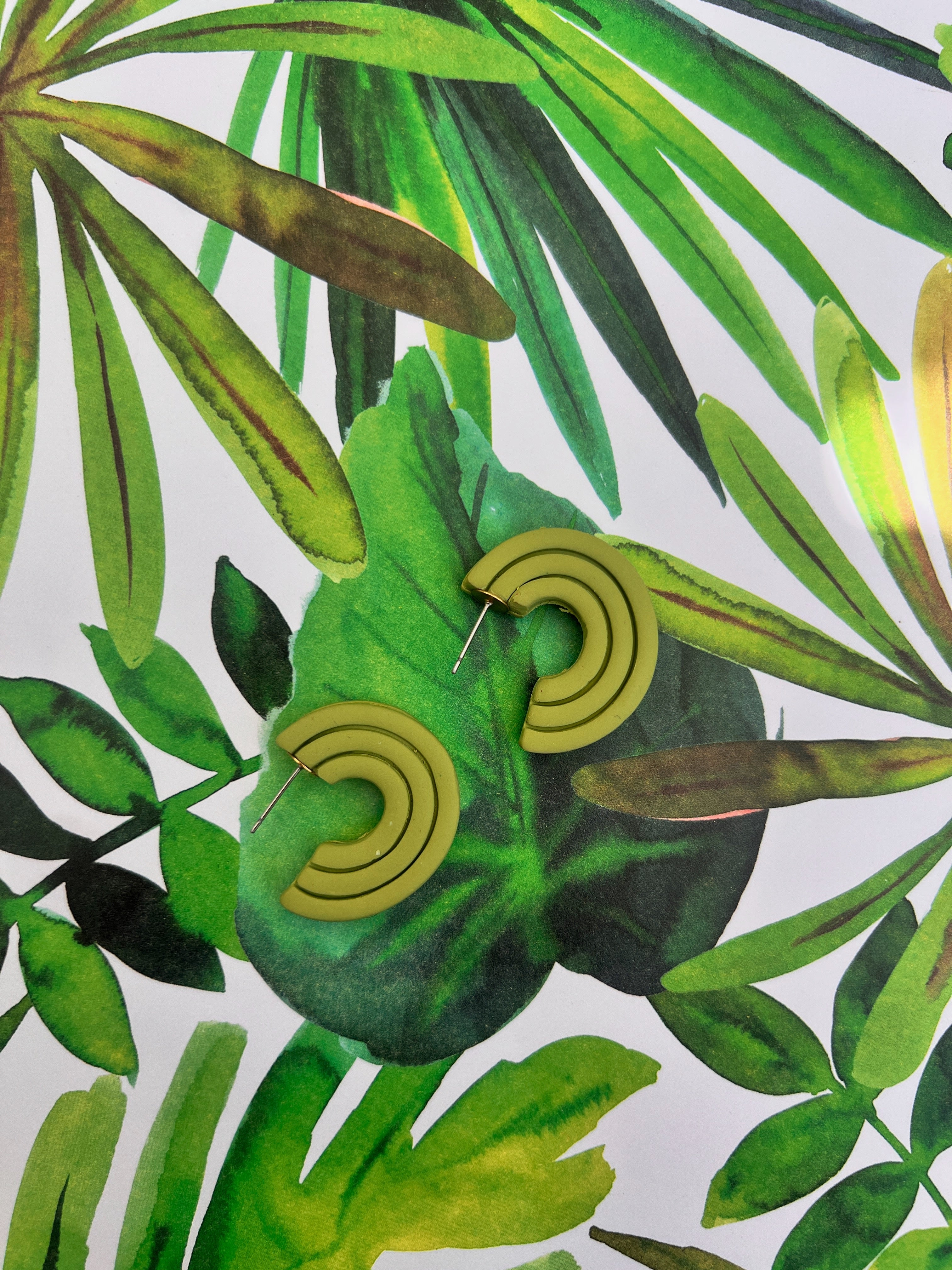 Chunky Green Hoops