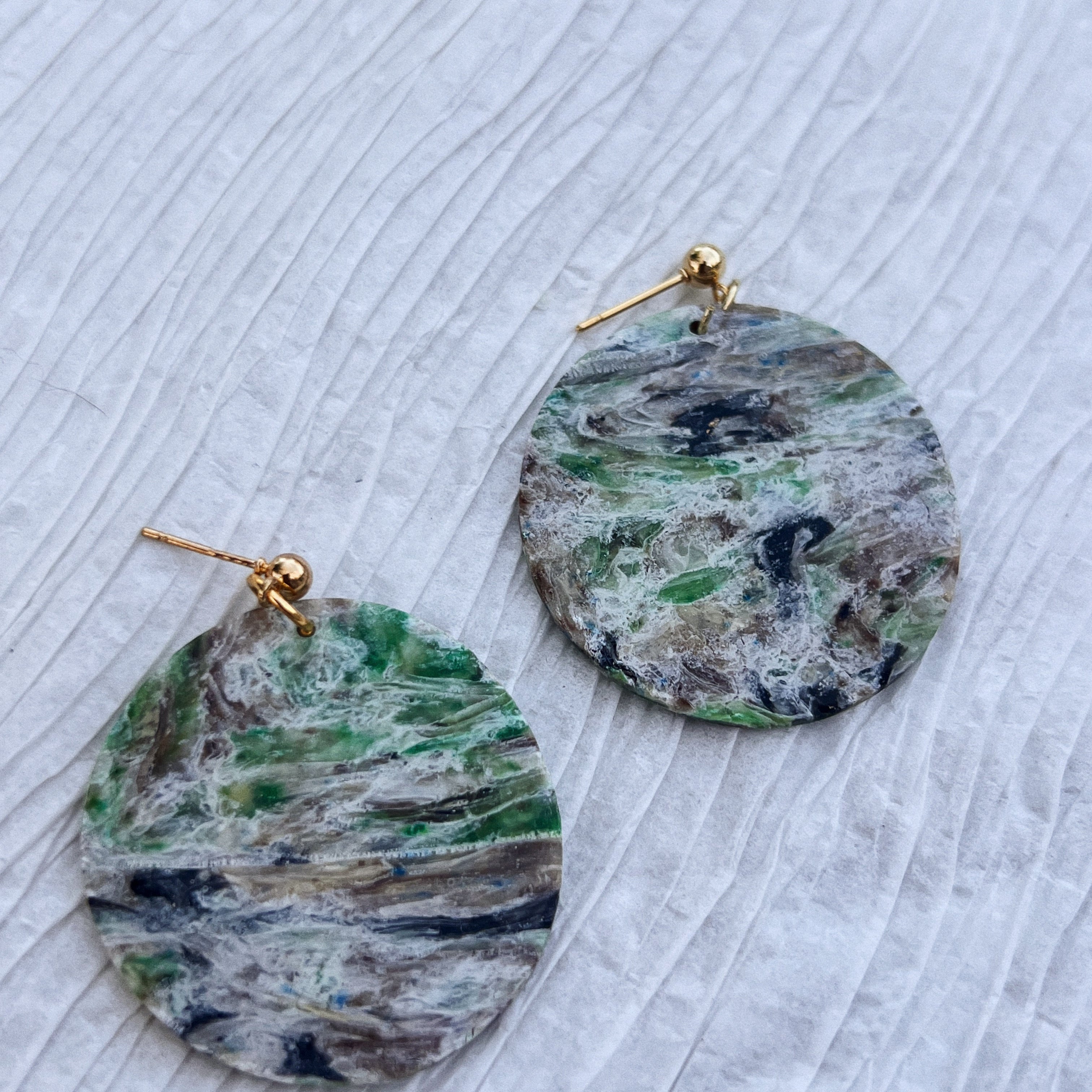 Green (Multi Color) Marble Pattern Circle Dangle Earring