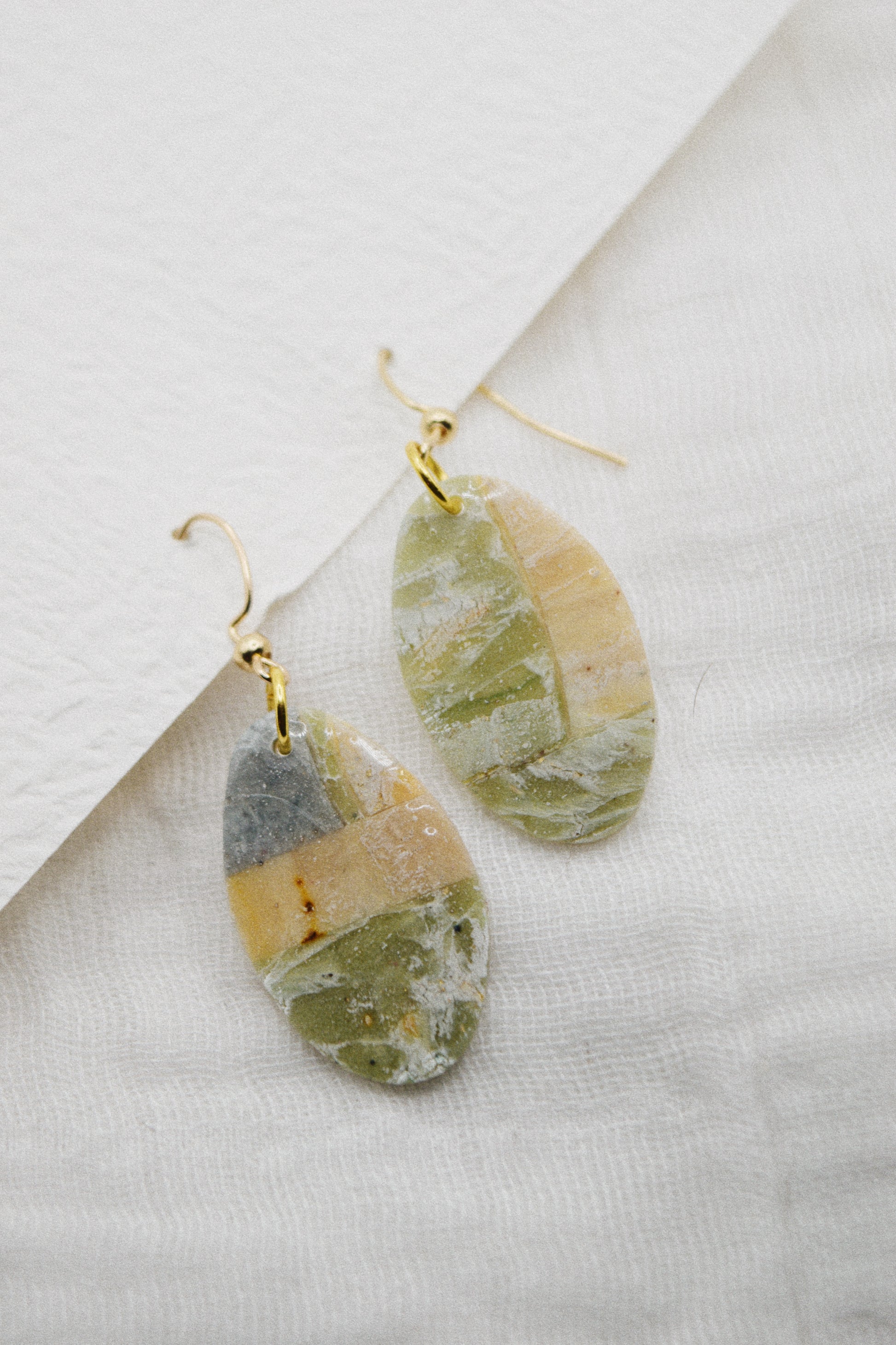 Multi Color Marble Patterned Oval Dangle Earring (Medium)
