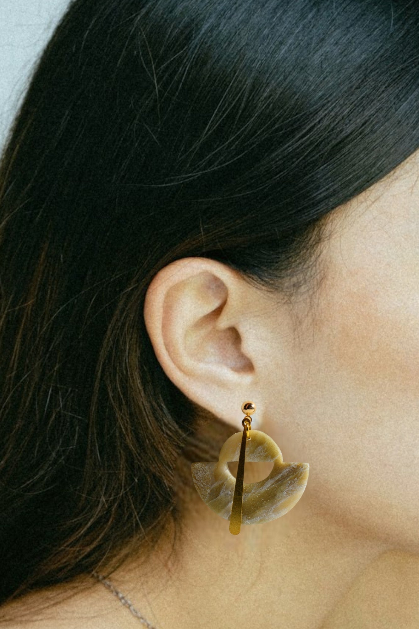 Green Amazonite Dangle Earring